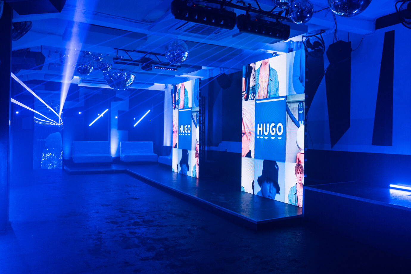 HUGO Blue Party with MODIVO